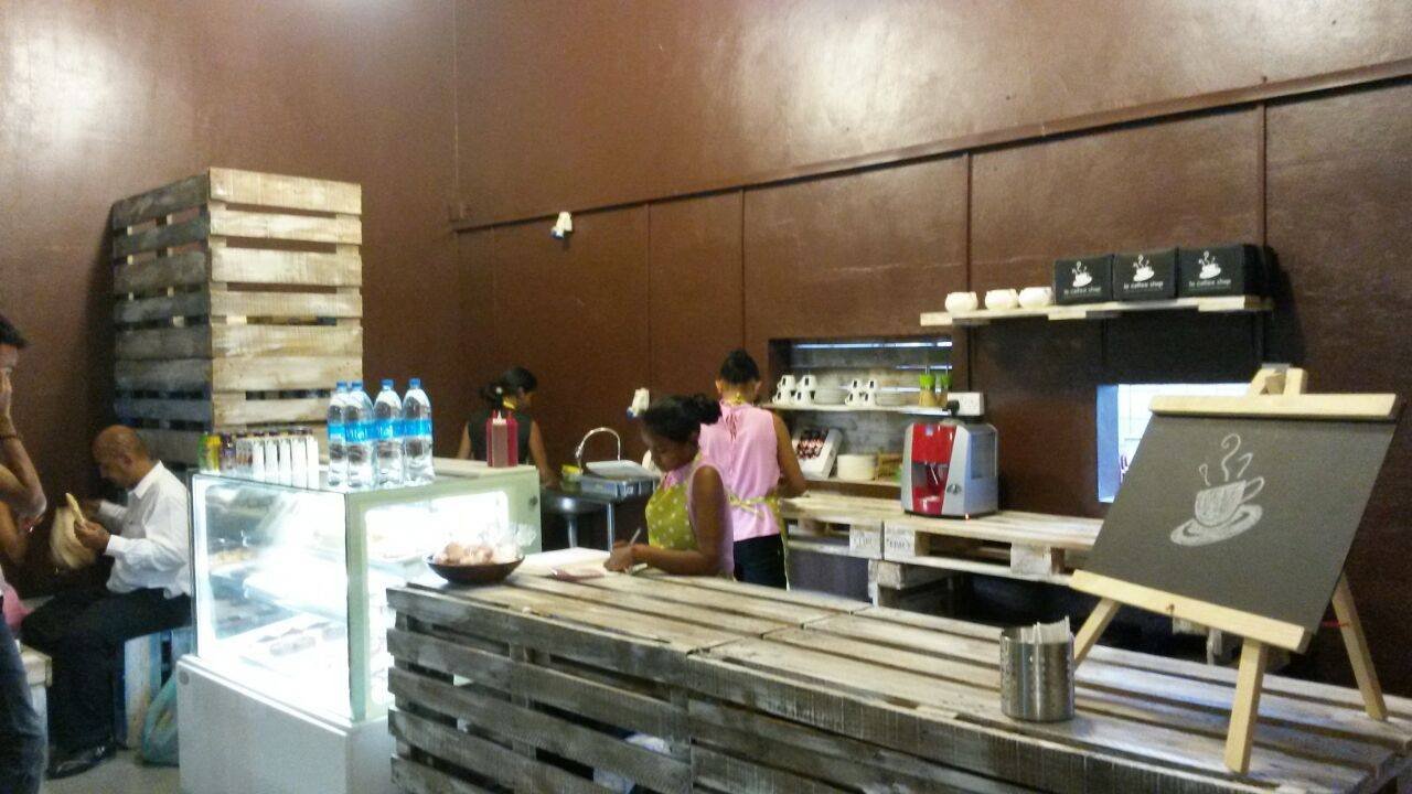 Le Coffee Shop building